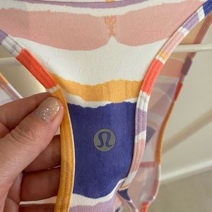 Rare Lululemon Cool Racerback sz 8 tank top